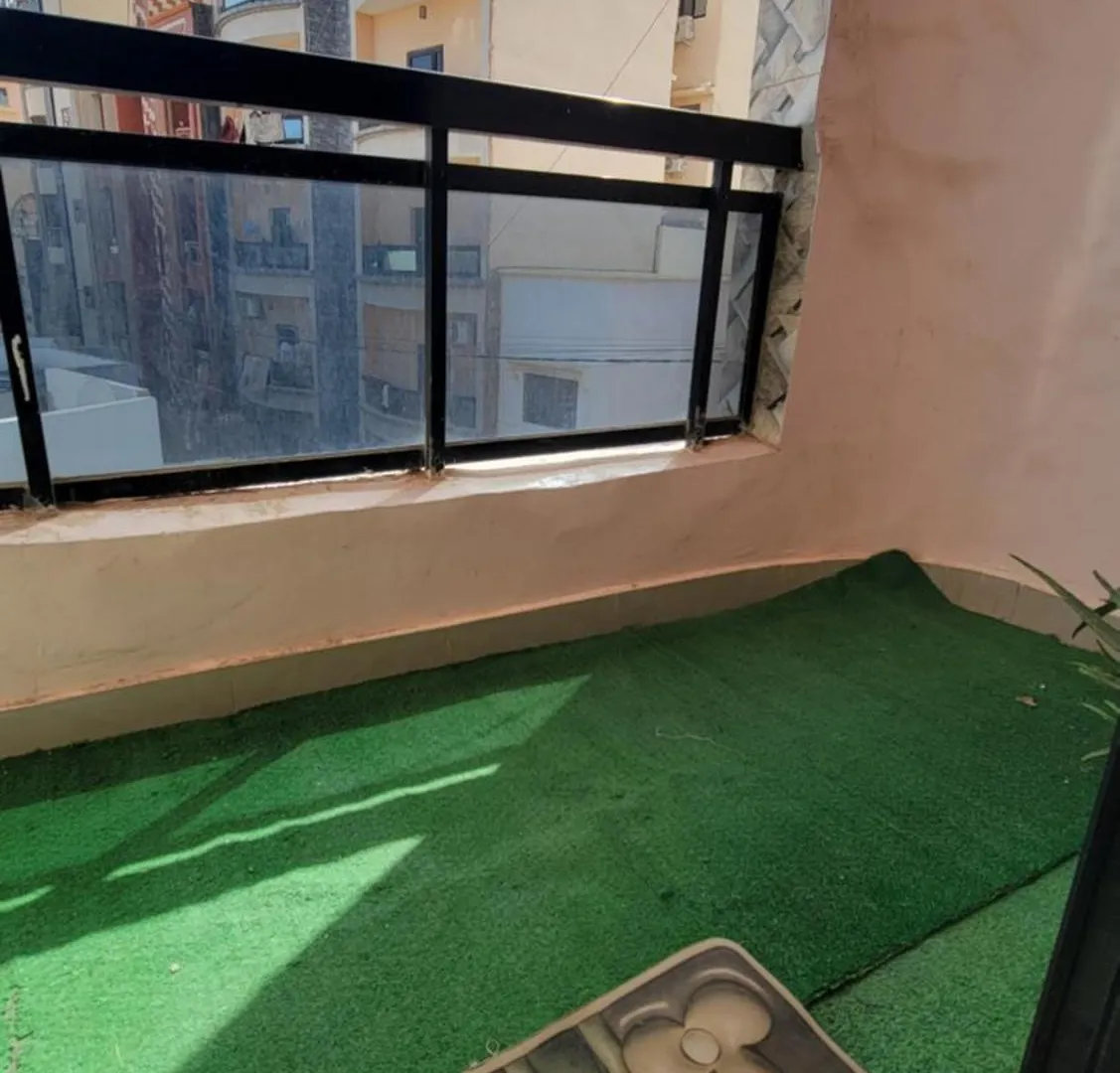 Studio Meuble Avec Wi-Fi Haut Debit A Ouest Foire Dakar Apartment